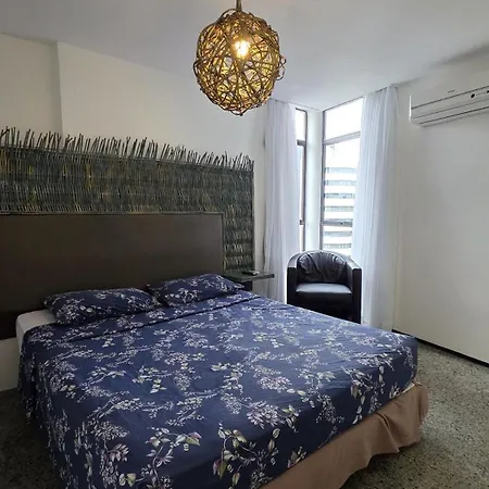 Apartamento Privativo Em No Meireles